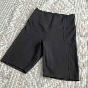 Girlfriend Collective Compressive Bike Short